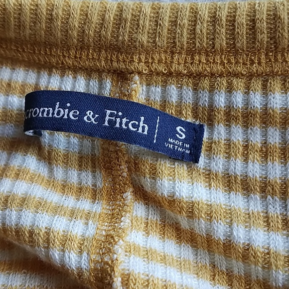 Yellow Ribbed T - Picture 4 of 4